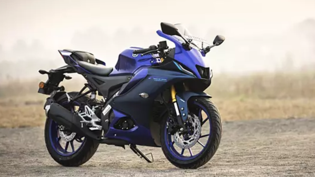Yamaha R15